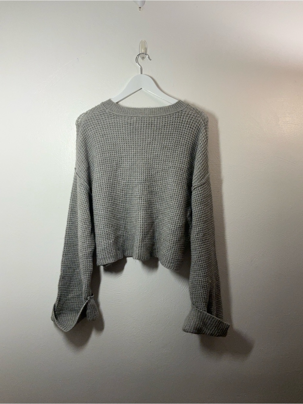 Moon & Madison Cozy Grey Waffle Knit Chunky Sweater Size Medium - Picture 2 of 6